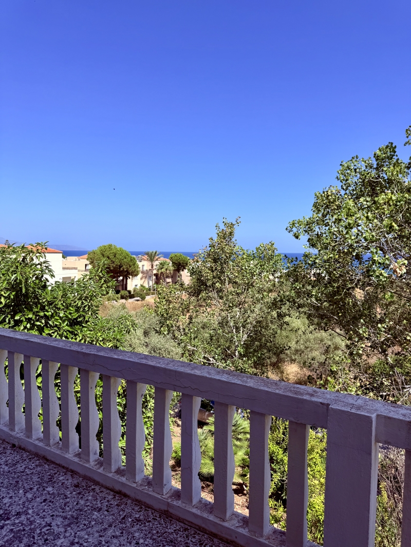 property-img